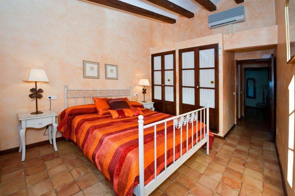Y Des Puig Hotel 4*